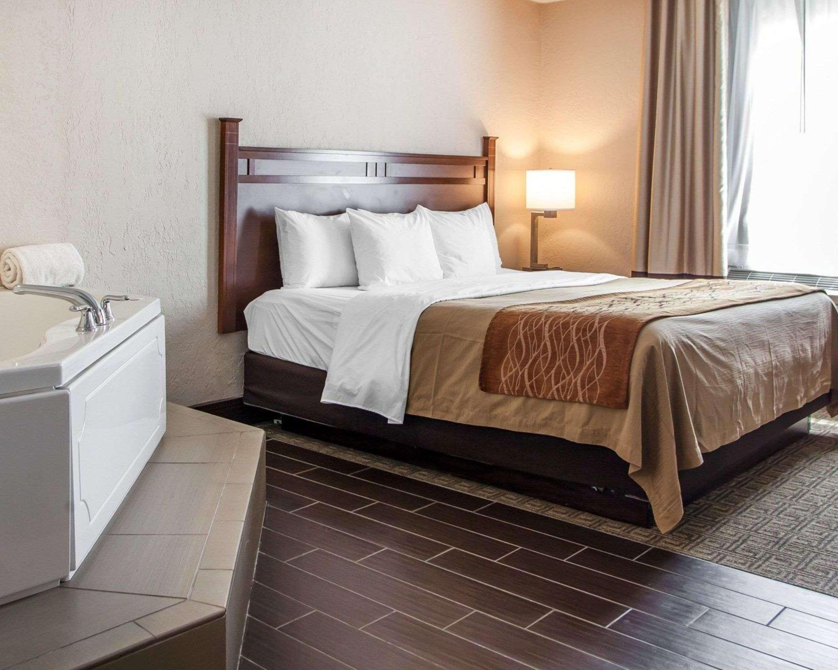 Comfort Inn St Louis - Westport Event Center Мериленд Хайтс Екстериор снимка