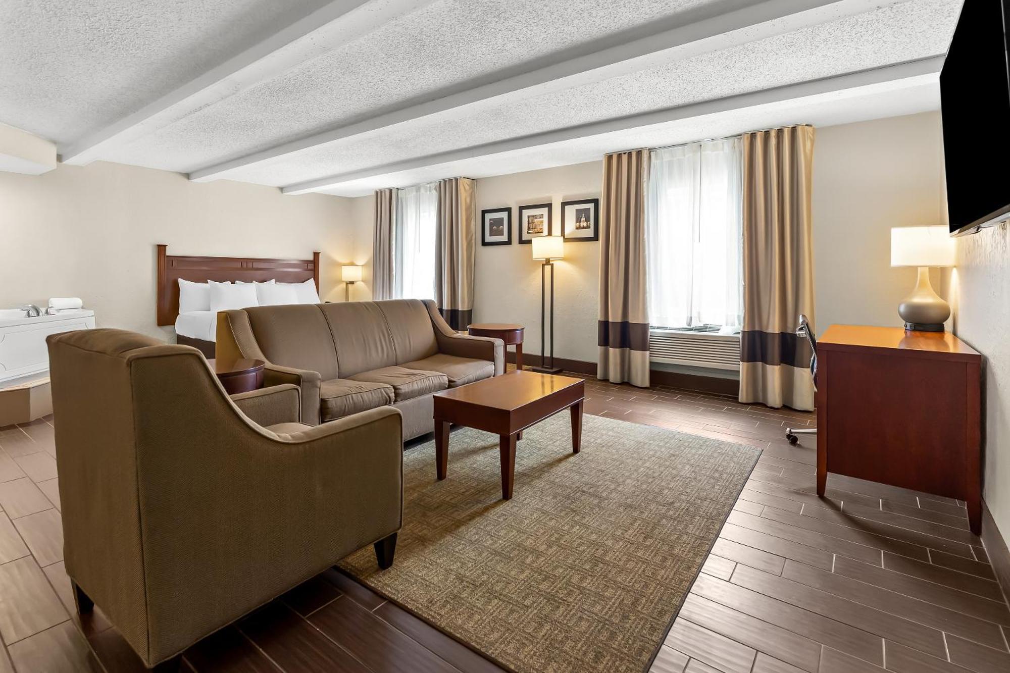 Comfort Inn St Louis - Westport Event Center Мериленд Хайтс Екстериор снимка