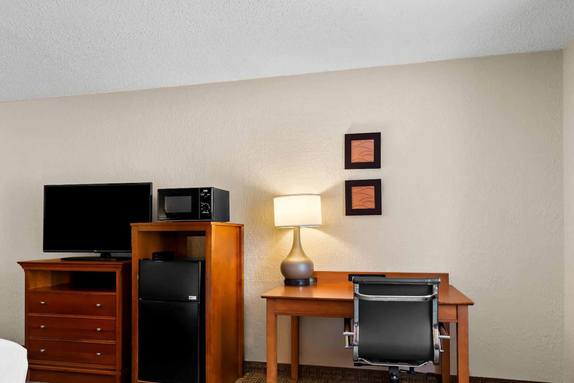Comfort Inn St Louis - Westport Event Center Мериленд Хайтс Екстериор снимка